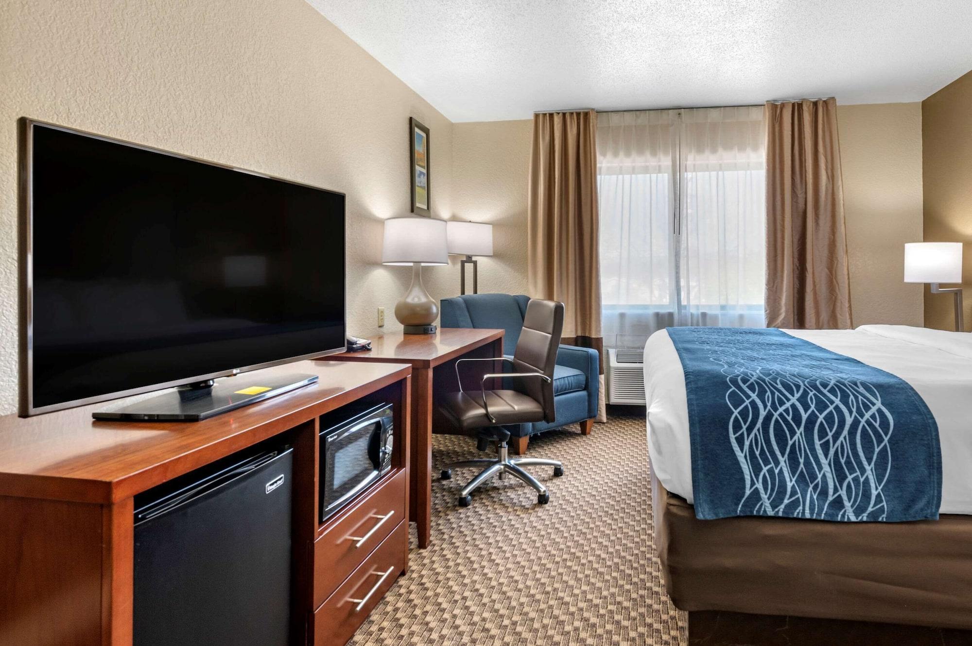 Comfort Inn Near Kokomo Speedway Экстерьер фото