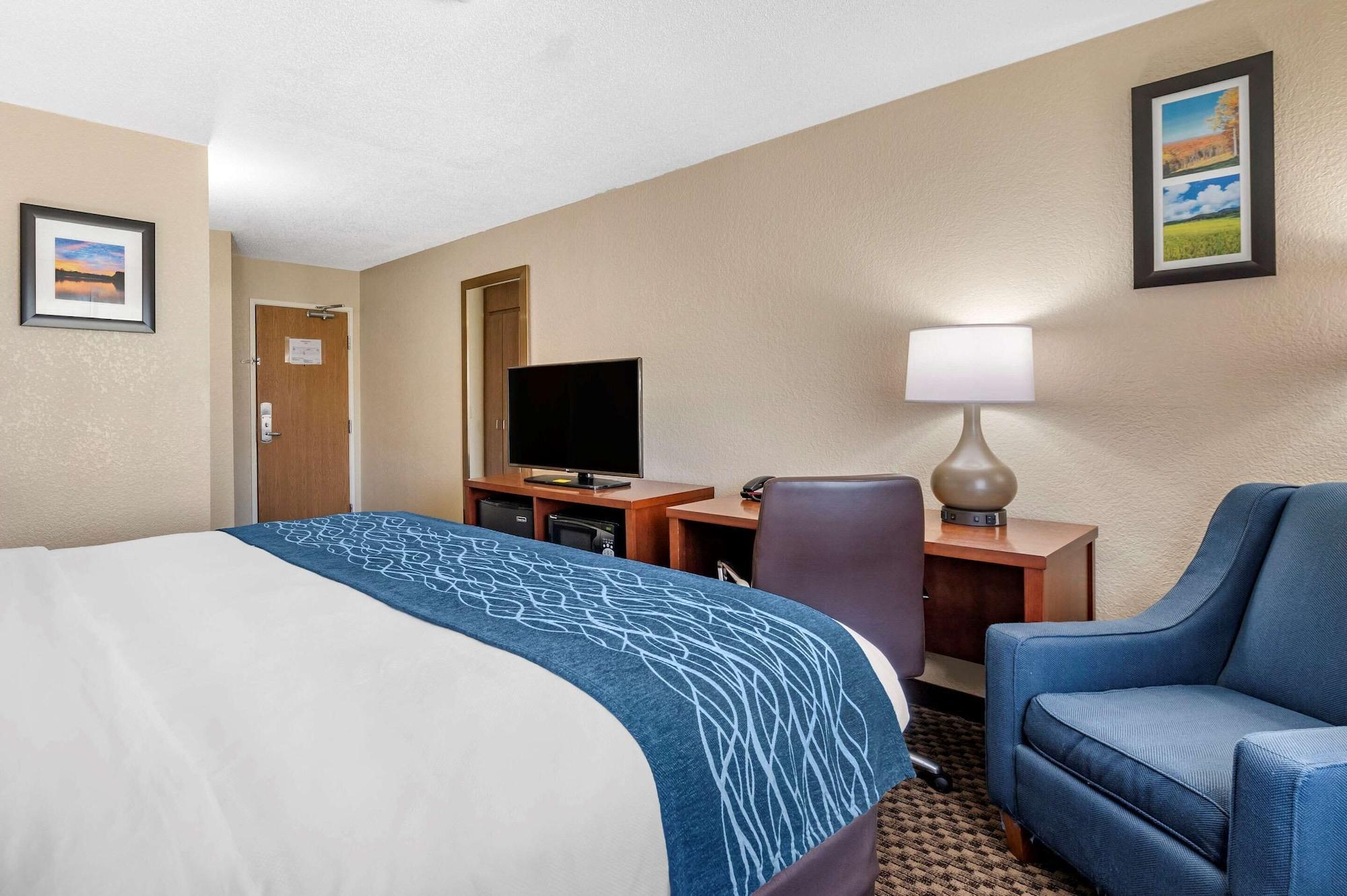 Comfort Inn Near Kokomo Speedway Экстерьер фото