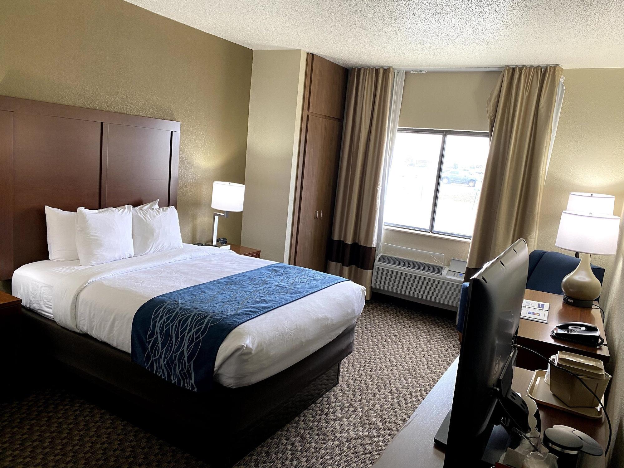Comfort Inn Near Kokomo Speedway Экстерьер фото