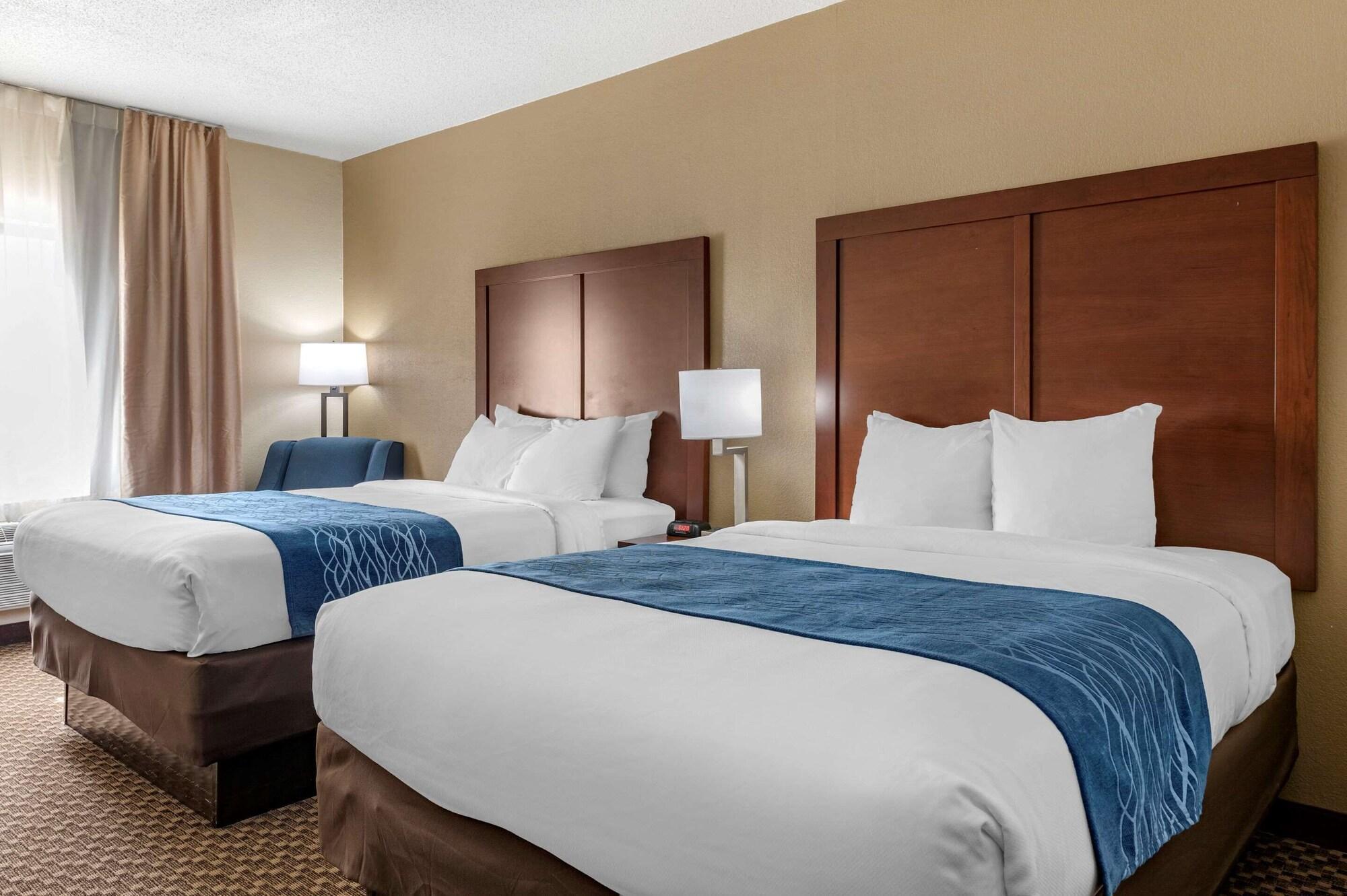 Comfort Inn Near Kokomo Speedway Экстерьер фото
