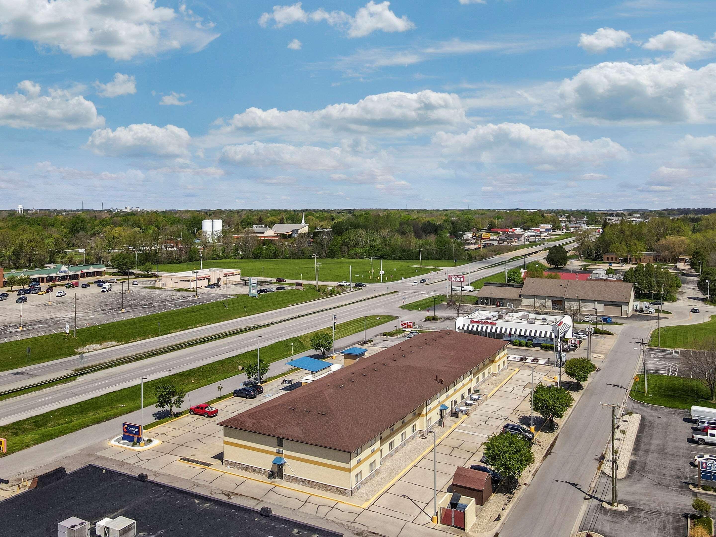 Comfort Inn Near Kokomo Speedway Экстерьер фото
