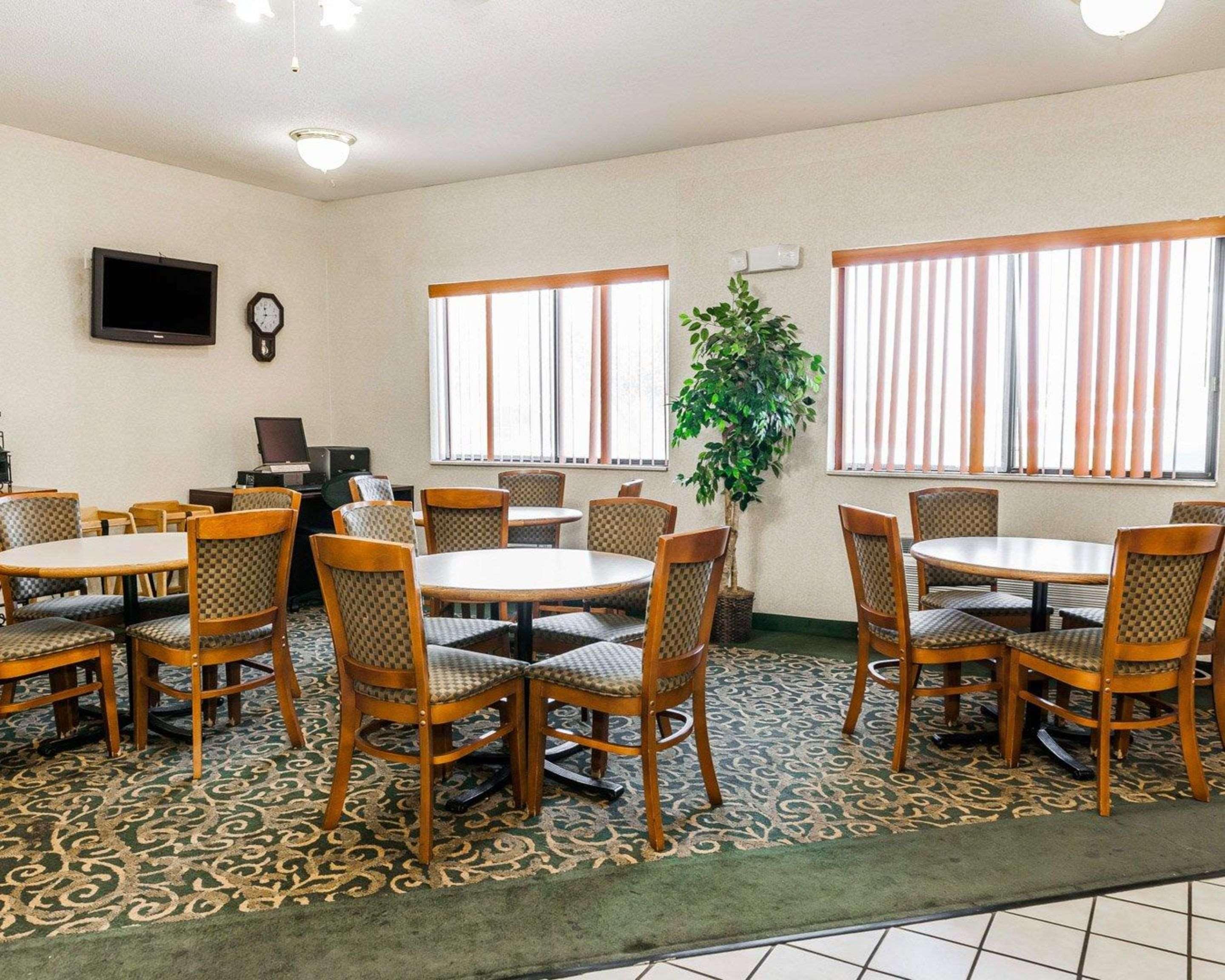 Comfort Inn Near Kokomo Speedway Экстерьер фото